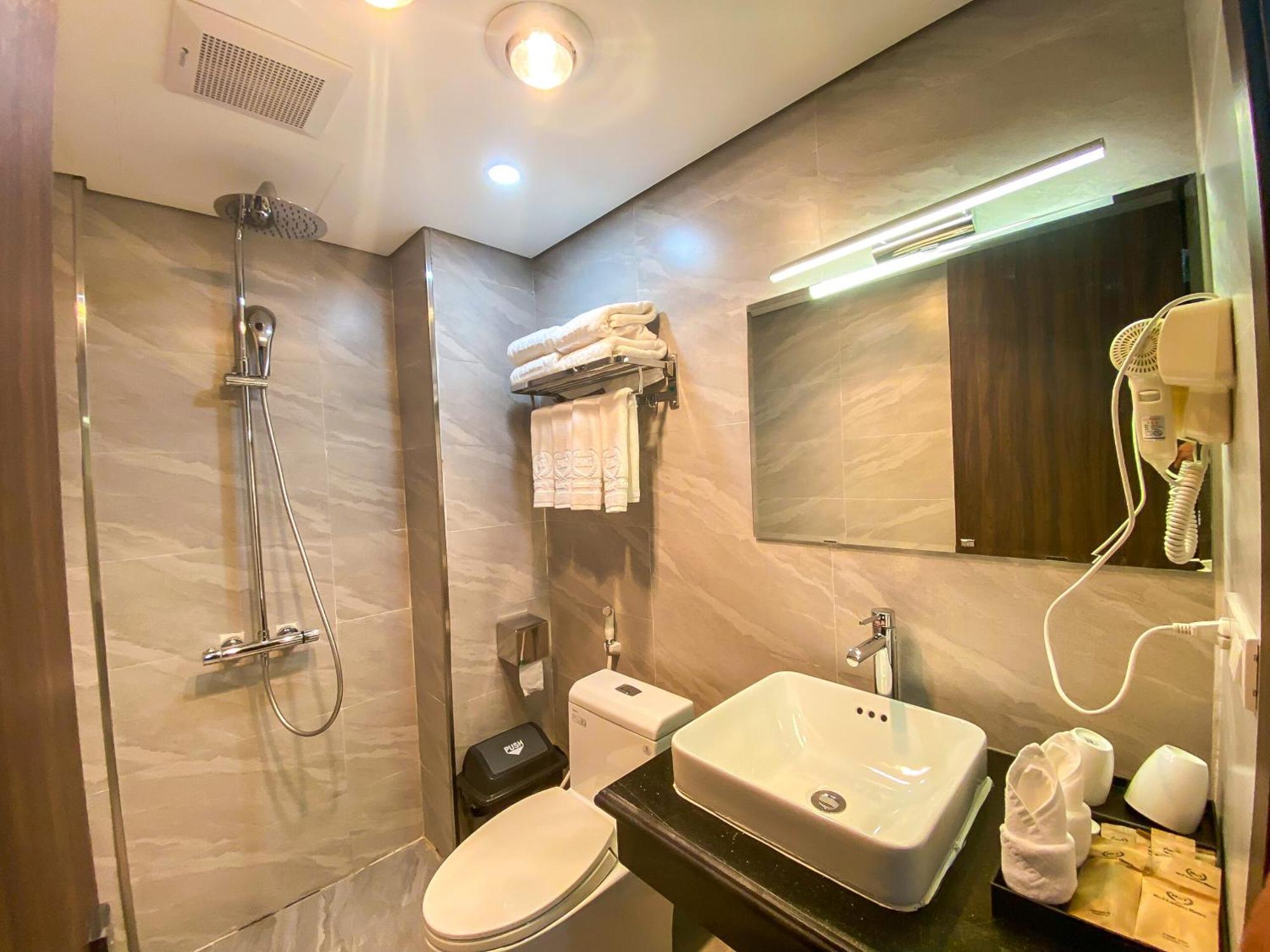 H&T Luxury Hotel Sa Pa Esterno foto